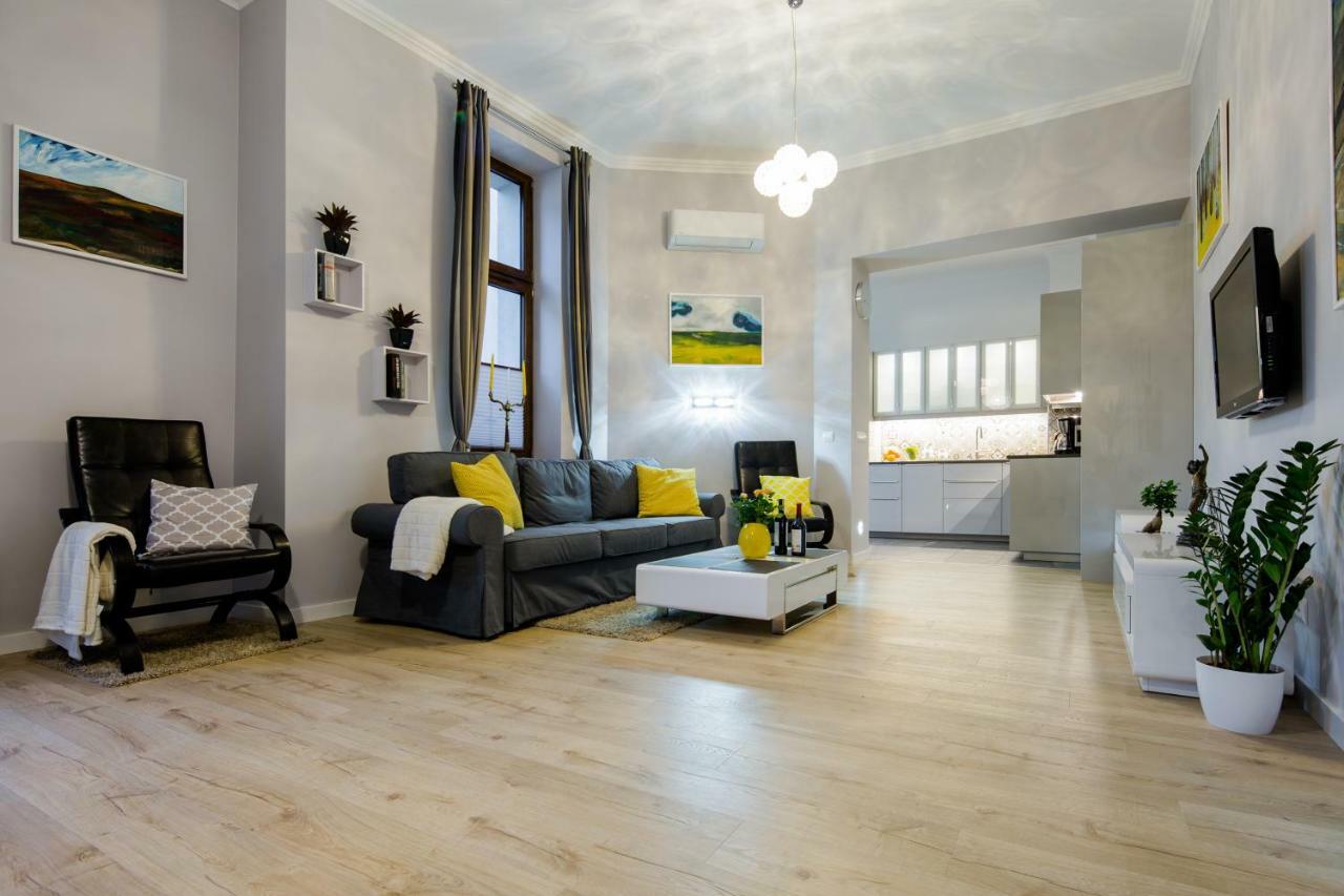 Kings Landing Apartament Krakkó Kültér fotó
