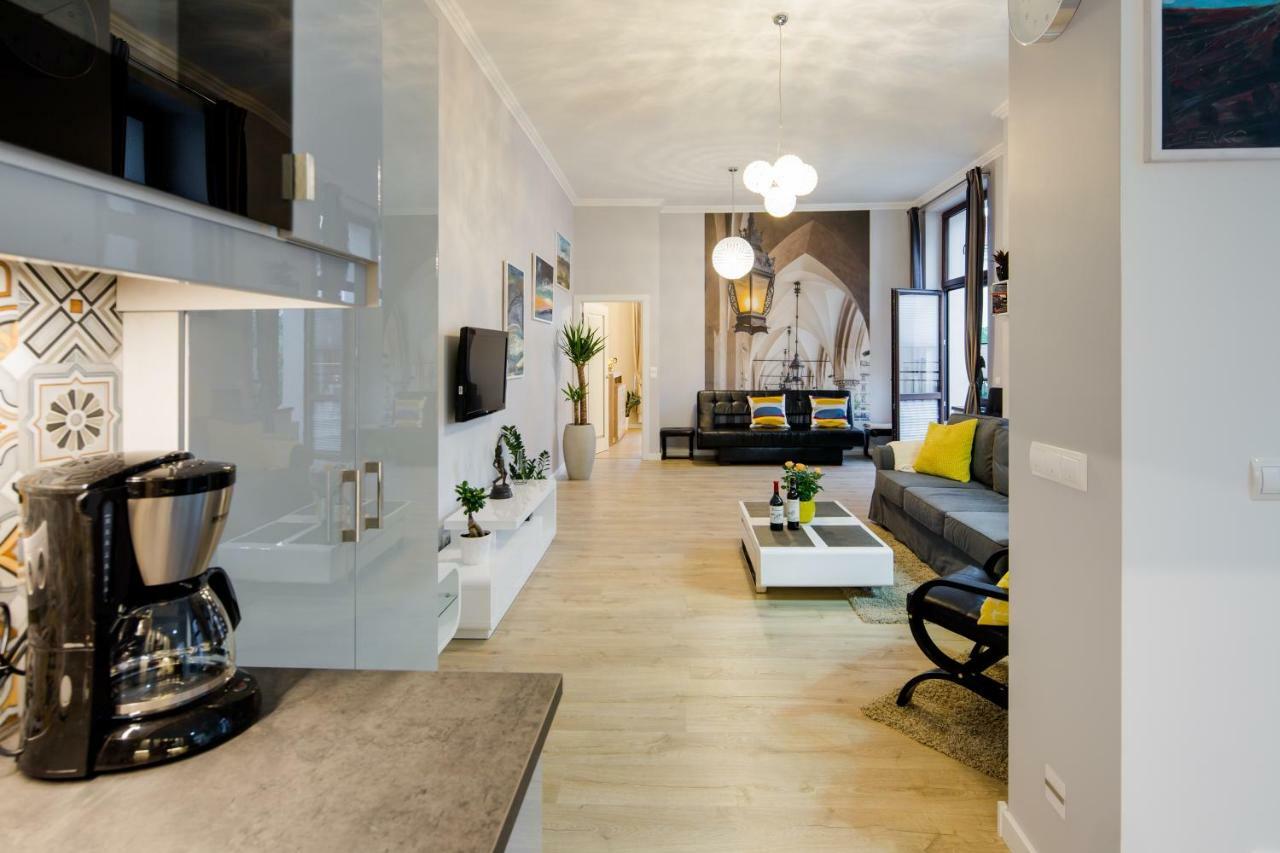 Kings Landing Apartament Krakkó Kültér fotó